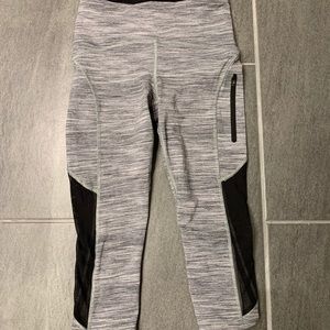 Lululemon Capri